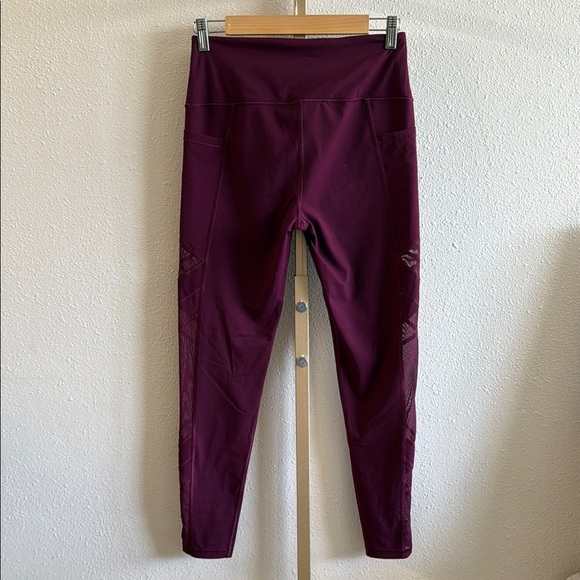 Victoria Secret Sport Plum High-Waisted Leggings Size M - Picture 5 of 8